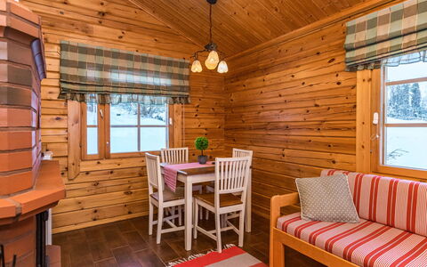 Wanha Karminranta: Furniture, Interior Design, Flooring, Floor, Table, Ceiling, Kitchen & Dining Room Table, Lighting, Chair, Home