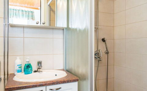 Wanha Karminranta: Furniture, Interior Design, Flooring, Floor, Table, Ceiling, Kitchen & Dining Room Table, Lighting, Chair, Home