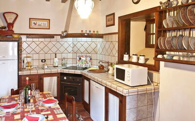 Accommodation:&nbsp;Camino la Candelaria 150.2
