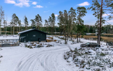 Villa Udden: Wood, Cottage, House, Home, Door, Hardwood, Garden Buildings, Wood Stain, Log Cabin, Plank