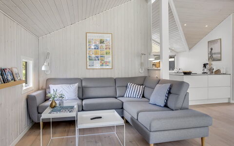 Ubbe - 800M from the Sea: Flooring, Living Room, Wood Flooring, Hardwood, Couch, Wood Stain, Plank, Laminate Flooring