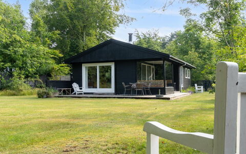 Josef - 1.4Km from the Sea: Grass, Grassland, Landscape, Ecoregion, Plain, Plant Community, Land Lot, Outdoor Furniture, Prairie, Shrubland