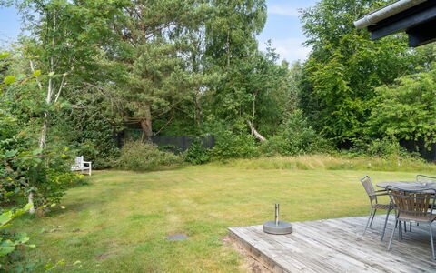 Josef - 1.4Km from the Sea: Grass, Grassland, Landscape, Ecoregion, Plain, Plant Community, Land Lot, Outdoor Furniture, Prairie, Shrubland