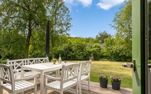 Bonde - 800M to the Fjord: Blue, Shrub, Cottage, Groundcover, Garden, Estate, Shade, Landscaping, Farmhouse, Eco Hotel