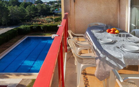 Edificio Luxor Ii: Property, Plant, Water, Wood, Outdoor Furniture, Swimming Pool, Table, Flooring, Floor, Rectangle