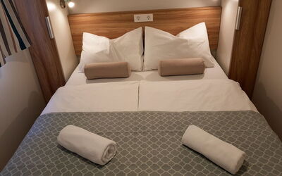 Accommodation:&nbsp;Banko Camping 261.2