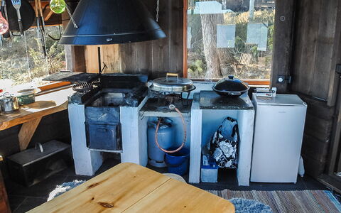 Villa Kipinä: Furniture, Interior Design, Flooring, Floor, Table, Ceiling, Kitchen & Dining Room Table, Lighting, Chair, Home