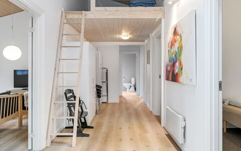 Marlina - 30Km from the Sea: Home, Cottage, Porch, Hardwood, Siding, Deck, Shade, Plank, Estate, Garden Buildings