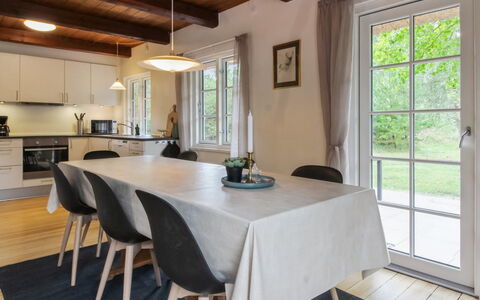 Hila: Furniture, Wood, Flooring, Interior Design, Kitchen & Dining Room Table, Dining Room, Floor, Home, Wood Flooring, Table