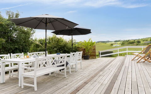Katharine - 175M from the Sea: Wood, Home, Porch, Deck, Hardwood, Roof, Wood Stain, Wood Flooring, Eco Hotel