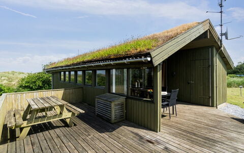 Hunlef - 1.7Km from the Sea: Furniture, Interior Design, Chair, Flooring, Table, Resort, Floor, Ceiling, Room, Eco Hotel