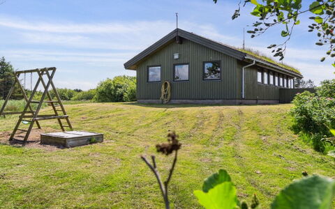 Hunlef - 1.7Km from the Sea: Furniture, Interior Design, Chair, Flooring, Table, Resort, Floor, Ceiling, Room, Eco Hotel