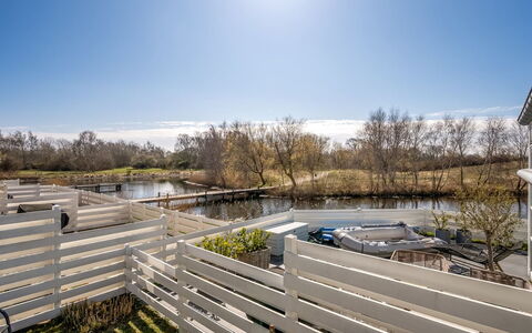 Monja - 50M from the Sea: Fence, Reflection, Balcony, Deck, Dock, Home Fencing, Walkway