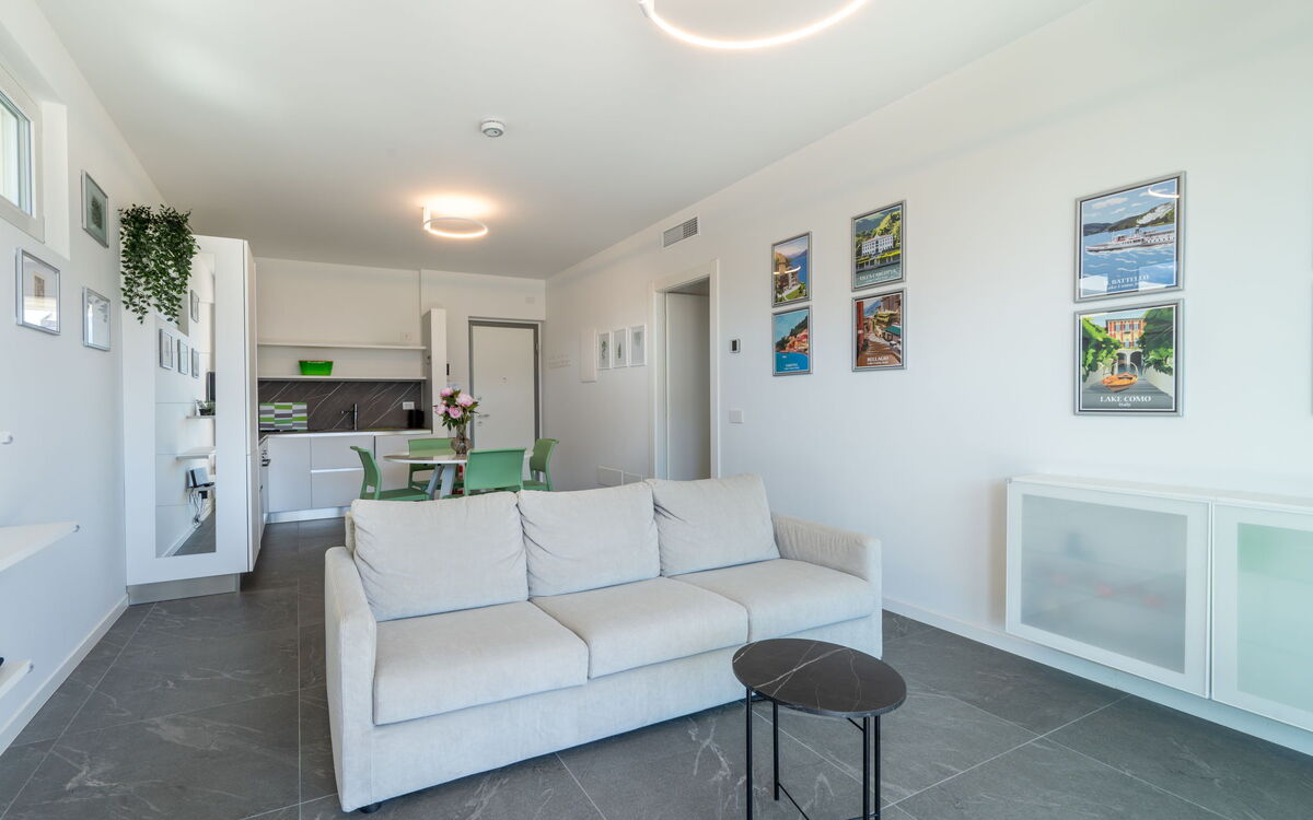 Accommodation:&nbsp;Le Lac 165.1