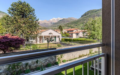 Accommodation:&nbsp;Sunny House 165.2