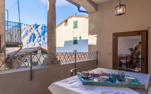 La Loggia: Property, Azure, Interior Design, Lighting, Picture Frame, Shade, Wood, Real Estate, Art, Leisure