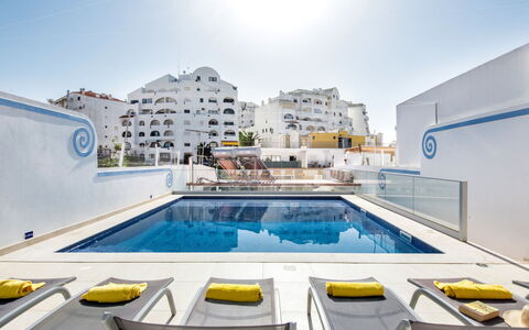 Cristal Vip Properties: Water, Sky, Swimming Pool, Property, Tree, Outdoor Furniture, Aqua, Leisure, Umbrella