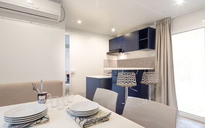 Accommodation:&nbsp;Baia Holiday Gasparina 687.4