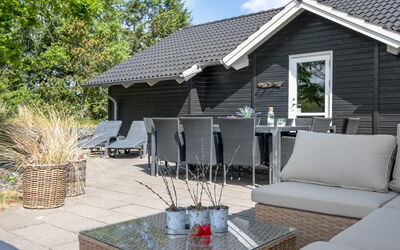 Jeldrik - 1.5Km from the Sea