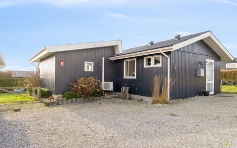 Gyrid - 150M from the Sea: Wood, Home, Porch, Deck, Hardwood, Roof, Wood Stain, Wood Flooring, Eco Hotel