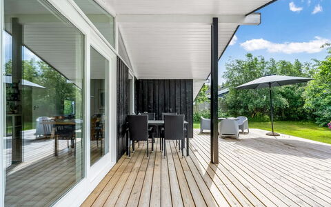 Krum - 250M from the Sea: Wood, Roof, Architecture, Home, House, Cottage, Siding, Hardwood, Slope, Estate
