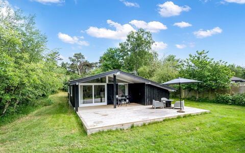 Krum - 250M from the Sea: Wood, Roof, Architecture, Home, House, Cottage, Siding, Hardwood, Slope, Estate