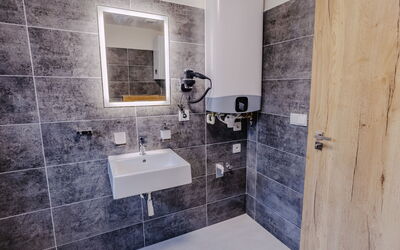 Accommodation:&nbsp;Rezidence Petra Voka 208 40.2