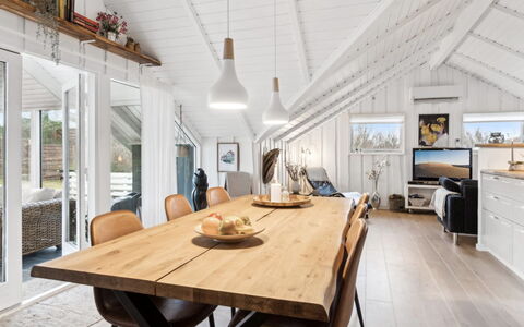 Laurens - 800M from the Sea: Roof, House, Home, Cottage, Siding, Estate, Driveway, Garden Buildings, Yard, Shed