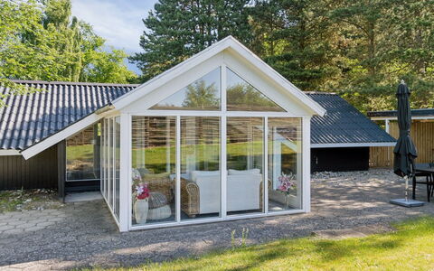 Laurens - 800M from the Sea: Roof, House, Home, Cottage, Siding, Estate, Driveway, Garden Buildings, Yard, Shed