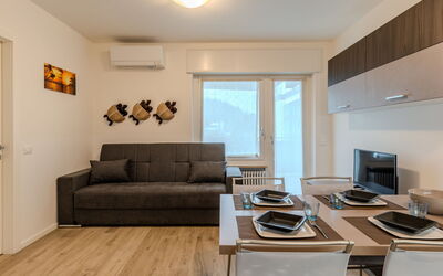 Accommodation:&nbsp;Ilaria 101.6