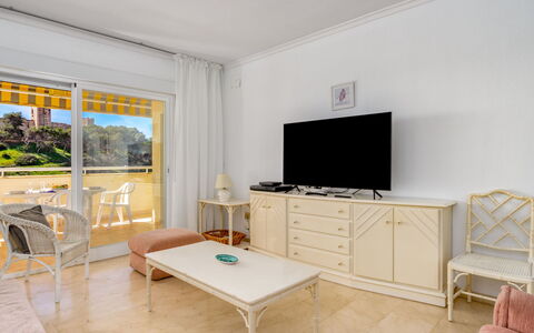 Fuengirola 605: Furniture, Property, Comfort, Television, Table, Living Room, Interior Design, Wood, Floor, Flooring