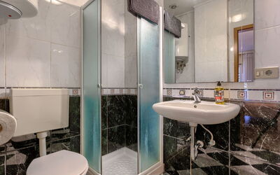 Accommodation:&nbsp;Villa Ester 134.4