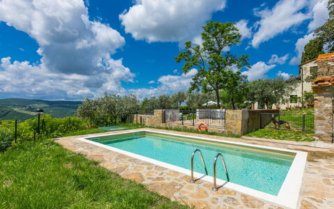 Greve in Chianti 620: Cloud, Water, Plant, Sky, Swimming Pool, Building, Tree, Land Lot, Natural Landscape, Leisure