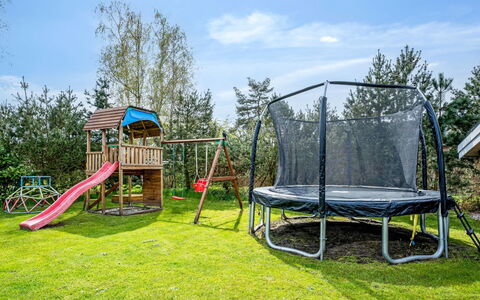 Helena - 700M from the Sea: Grass, Grassland, Landscape, Ecoregion, Plain, Plant Community, Land Lot, Outdoor Furniture, Prairie, Shrubland