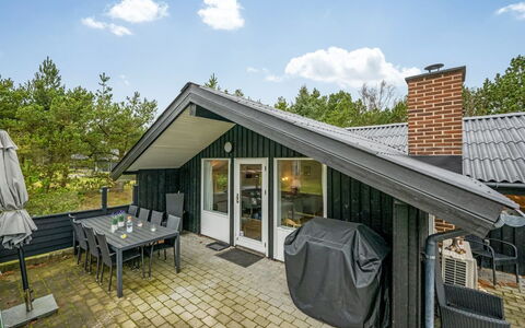 Orm - 2.3Km from the Sea