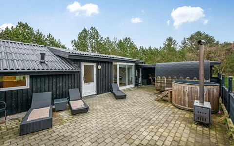 Orm - 2.3Km from the Sea