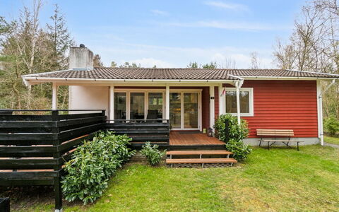 Betti - 700M from the Sea: Wood, Roof, Architecture, Home, House, Cottage, Siding, Hardwood, Slope, Estate
