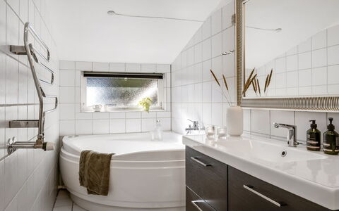 Sighfrith - 2Km from the Sea: Interior Design, Plumbing Fixture, Flooring, Bathroom, Floor, Tap, Sink, Plumbing, Bathtub, Bathroom Cabinet