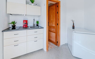 Solimilo 2038.2: Cabinetry, Flooring, Wood, Drawer, Furniture, Countertop, Interior Design, Floor, Kitchen, Cupboard