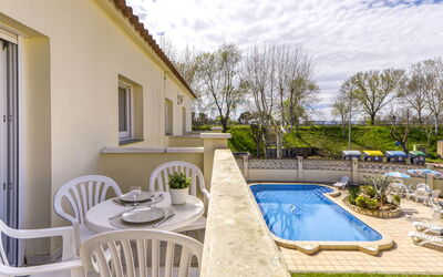 Accommodation:&nbsp;Muga 169.7