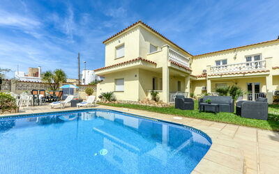 Accommodation:&nbsp;Muga 169.4