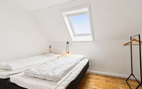 Sjard - 300M from the Sea: Flooring, Wood, Floor, Bedroom, Interior Design, Ceiling, Bed, Wood Flooring, Bedding, Home