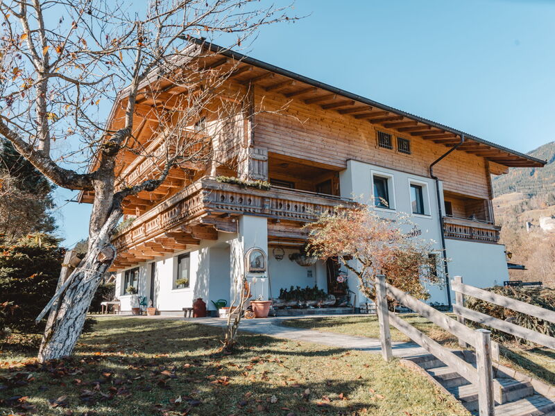 Neukirchen am Großvenediger 800
