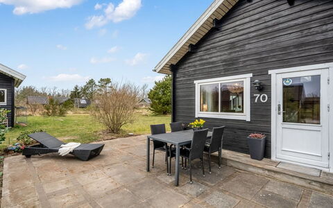 Oddger - 250M to the Fjord: Grass, Grassland, Landscape, Ecoregion, Plain, Plant Community, Land Lot, Outdoor Furniture, Prairie, Shrubland