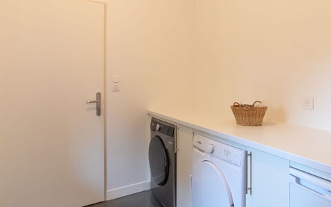 La Villa Agapanthes: Laundry Room, Property, Cabinetry, Clothes Dryer, Washing Machine, House, Interior Design, Lighting, Kitchen Appliance, Wood