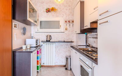 Accommodation:&nbsp;Lella 648.2