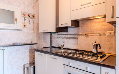Accommodation:&nbsp;Lella 648.2