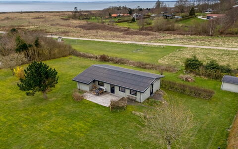 Jule - 1.3Km to the Fjord: House, Roof, Home, Cottage, Shed, Garden Buildings, Siding, Yard, Log Cabin, Hut
