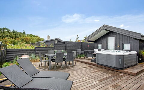Solfrid - 150M from the Sea: Roof, House, Home, Cottage, Door, Siding, Deck, Porch, Plank, Hardwood