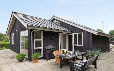 Jörgen - 100M from the Sea: House, Home, Roof, Cottage, Estate, Landscaping, Garden Buildings, Siding, Farmhouse